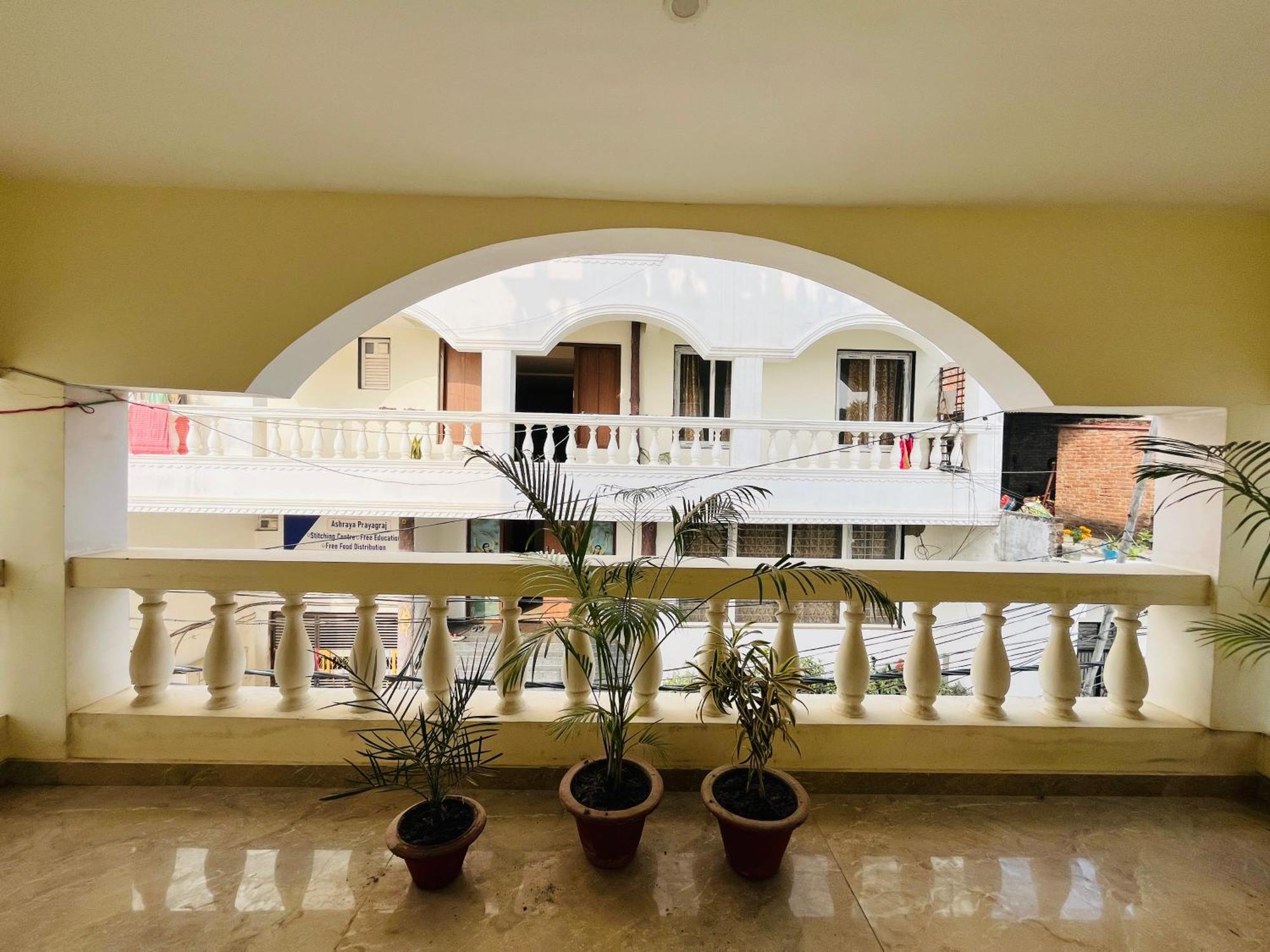 Hare Krishna Homes Jhalwa Аллахабад Экстерьер фото