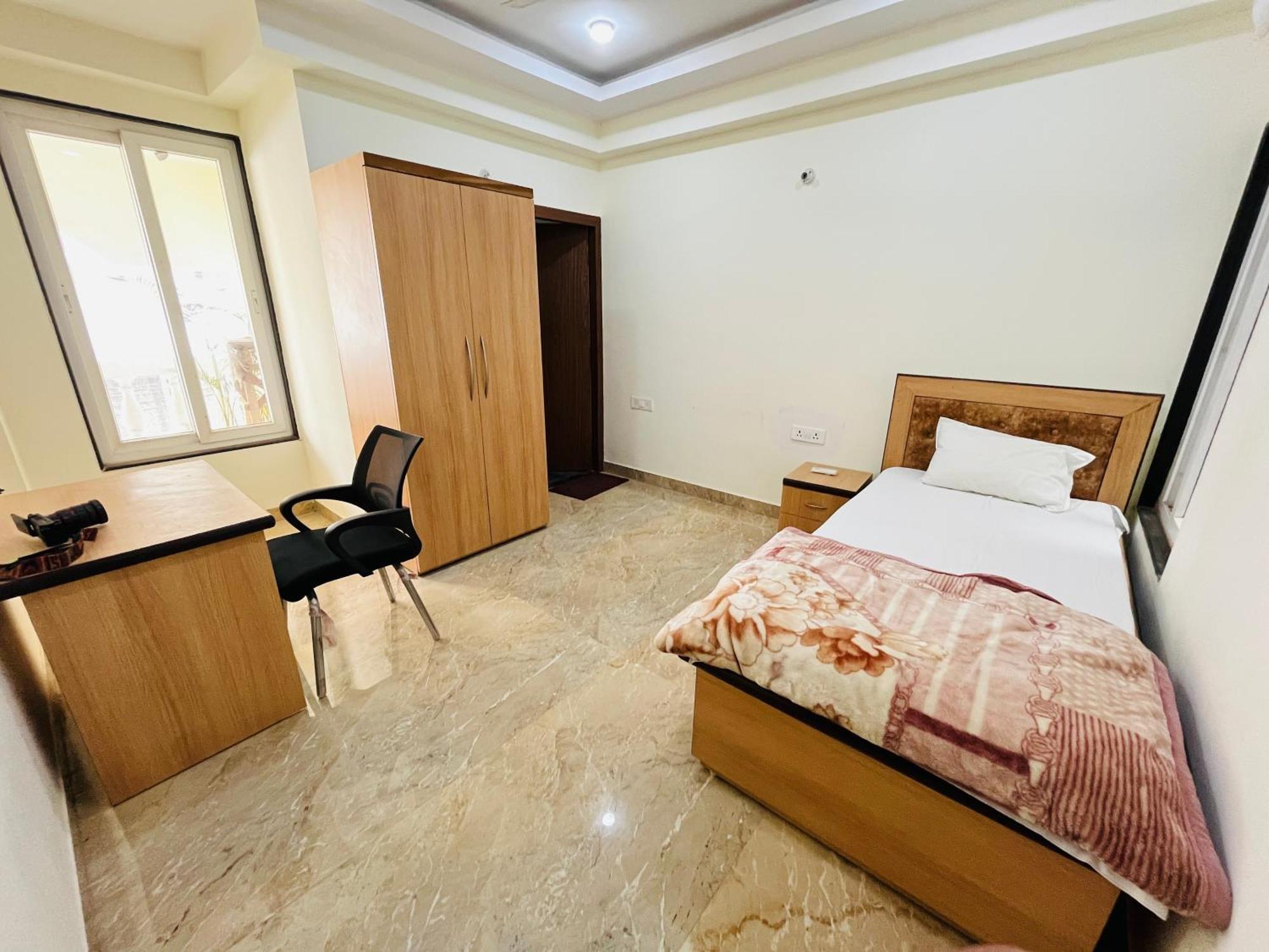 Hare Krishna Homes Jhalwa Аллахабад Экстерьер фото